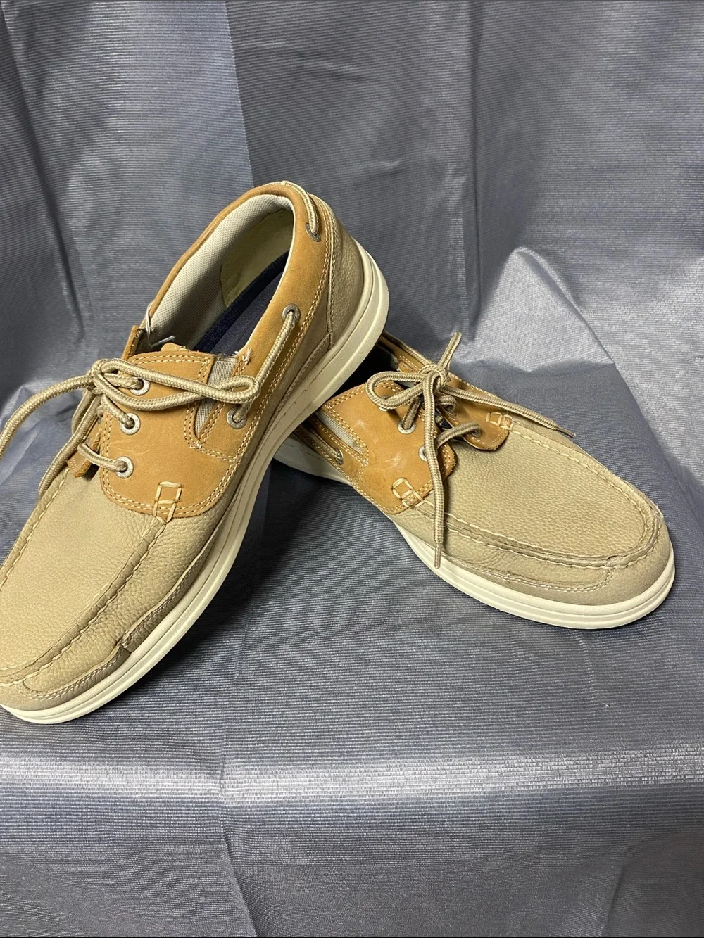 Dockers Men's Two-Tone Tan & Beige Boat Shoes